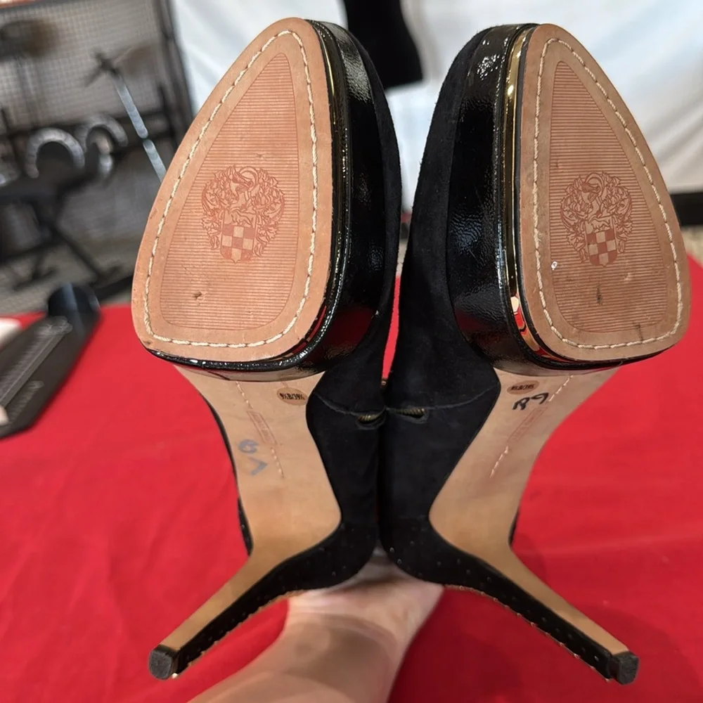 Vince Camuto Black Heeled Booties with Gold Studs - Picture 4 of 4